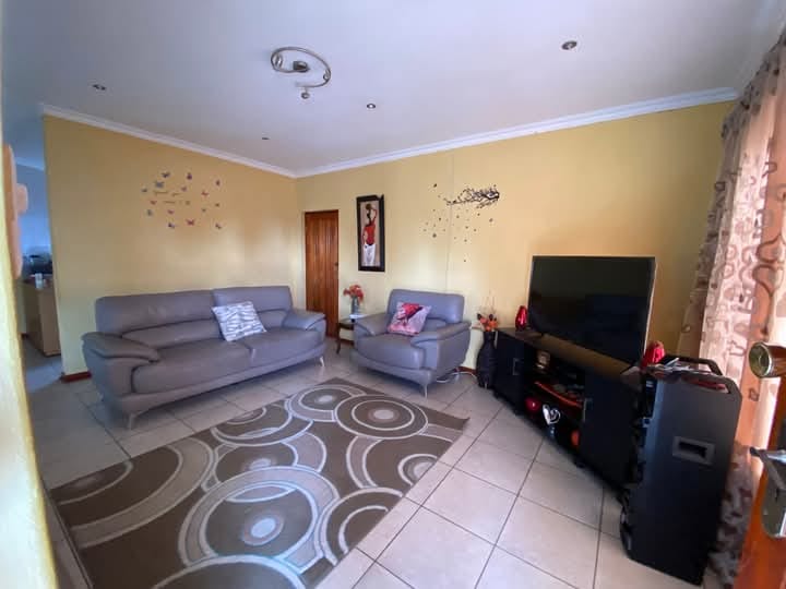 3 Bedroom Property for Sale in Mandela View Free State